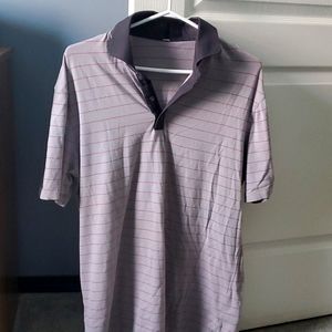 Lululemon Size XL Short Sleeve